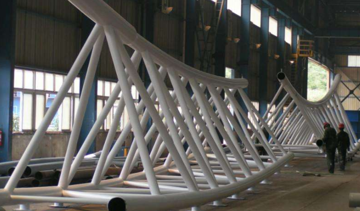 太原管廊钢结构与桁架结构的管道支架应该如何区分
